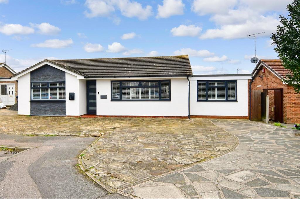 Bradstow Way, Broadstairs, Kent 3 bed detached bungalow for sale £650,000