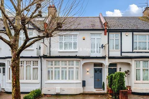 108 Woodgrange Avenue, London, N12 0PS