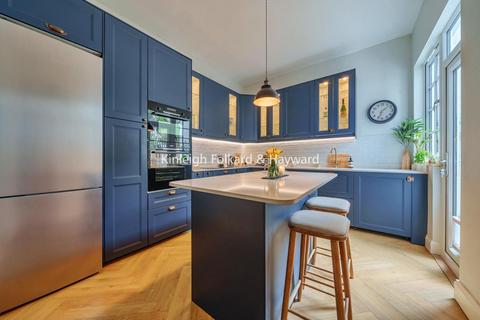 108 Woodgrange Avenue, London, N12 0PS