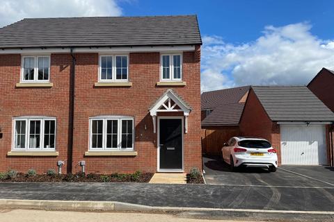 3 bedroom semi-detached house to rent, Dustmoor Drive, Quorn, LE12 8XX