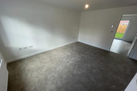 3 bedroom semi-detached house to rent, Dustmoor Drive, Quorn, LE12 8XX