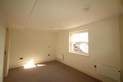 2 bedroom flat to rent, Hunter House, Goodramgate, York, YO1