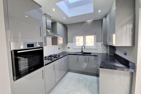 10 Meads Lane, Ilford, IG3 8QA