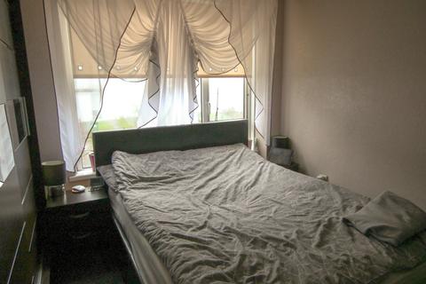 221 Leaside Way, Southampton, SO16 3EQ