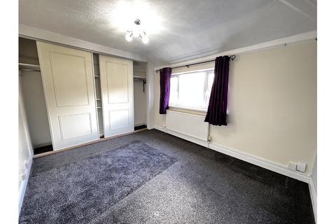 2 bedroom semi-detached house to rent, Lingfield Avenue, Birmingham, B44