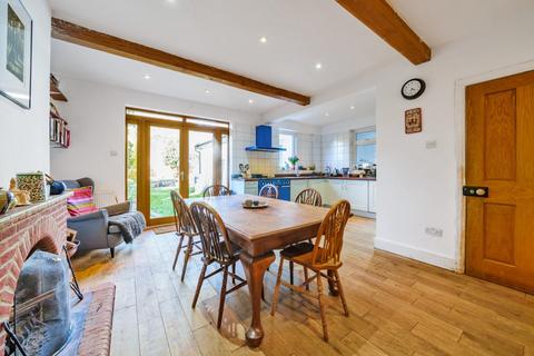 97 Kingsway, West Wickham, BR4 9JE