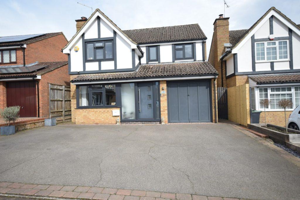 Birchalls, Stansted Mountfitchet. CM24 4 bed detached house £699,995