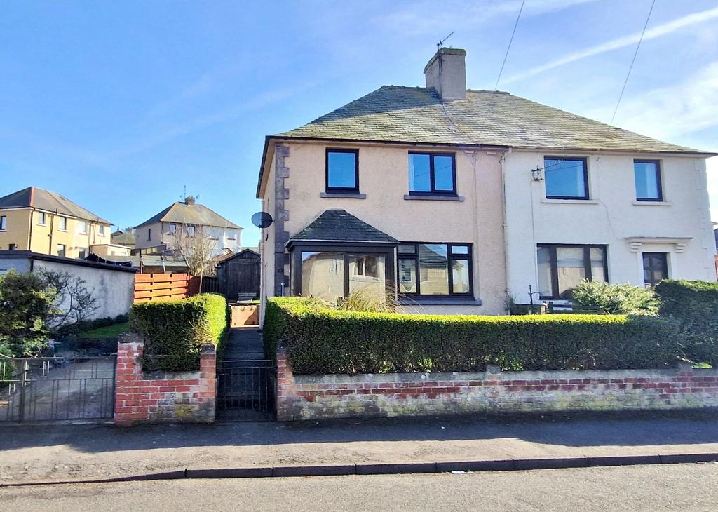 Farne Road, Spittal, Berwick upon Tweed, TD15 2DW 3 bed semidetached