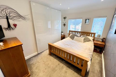 97 Gracemere Crescent, Yardley Wood, Birmingham, B28 0UB