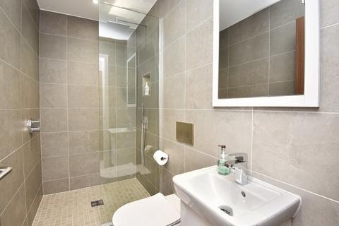 Apartment 7, Springfield Court Springfield Avenue, Harrogate, HG1 2HR