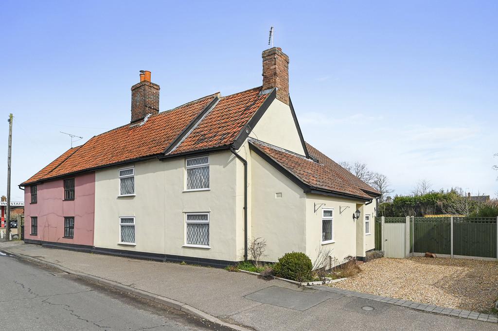 Needham Market, Suffolk 3 bed semidetached house for sale £440,000