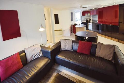 2 bedroom apartment to rent, Forest Edge, Sneyd Street