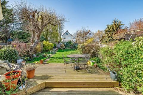 27 Hilldown Road, London, SW16 3DZ