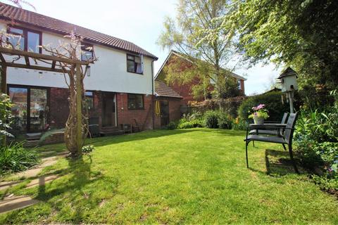 4 bedroom detached house for sale, Woodfield Close, Burnham-on-Sea, Somerset, TA8