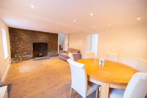 176 Broadway, Pontypridd, CF37 1BH