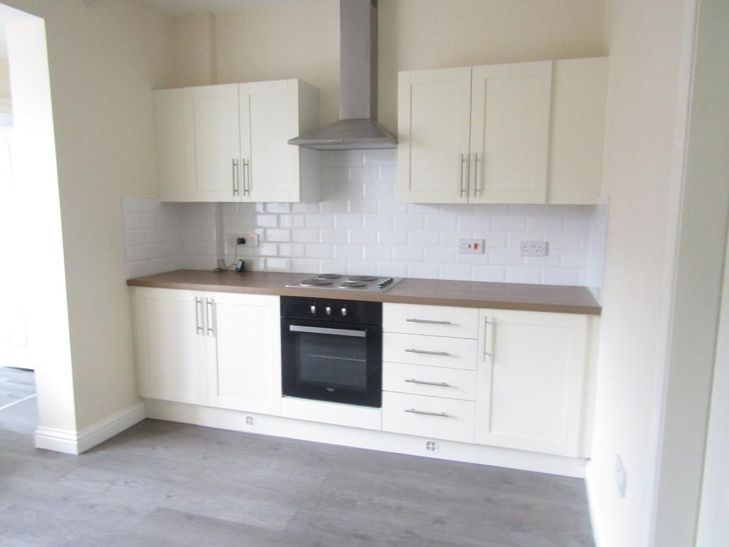 Adeline Street, Goole, DN14 6DN 2 bed terraced house £575 pcm (£133 pw)