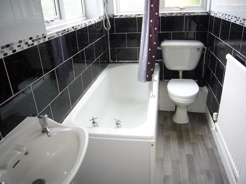 Adeline Street, Goole, DN14 6DN 2 bed terraced house £575 pcm (£133 pw)