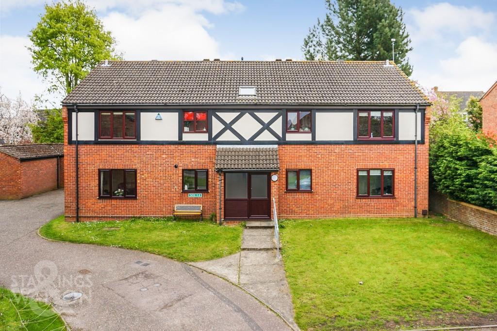 Chapel Court, Globe Lane, Blofield 2 bed apartment for sale £165,000