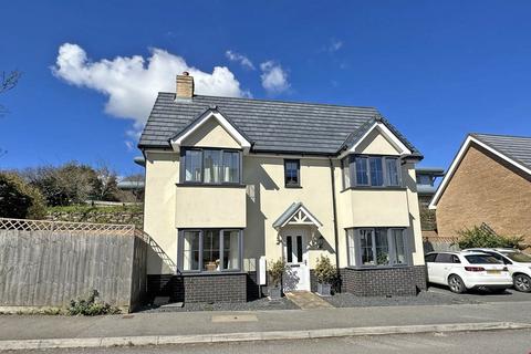 1 Centenary Way, Threemilestone, Truro, TR3 6FH