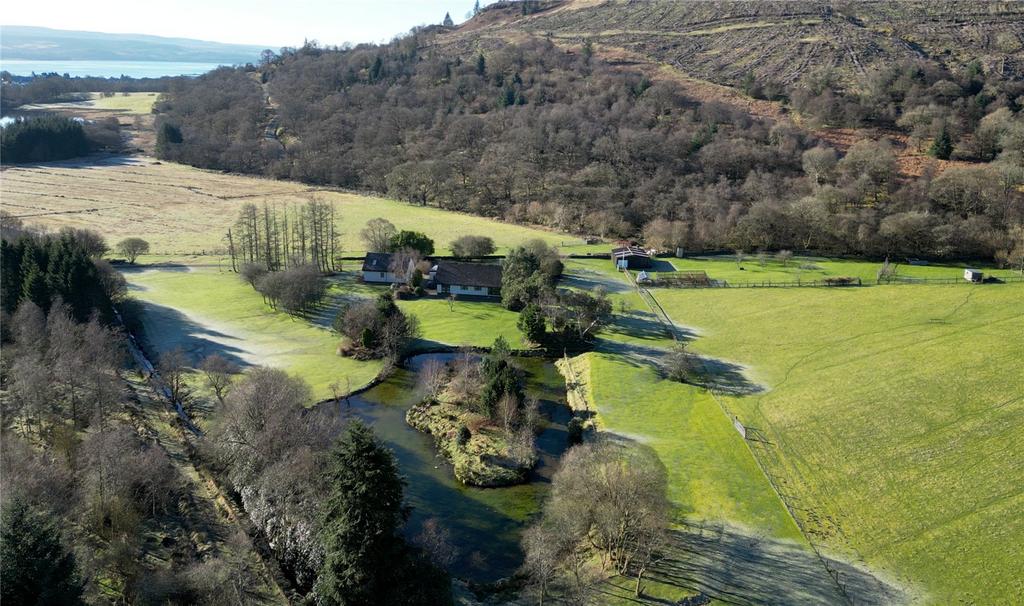 Heronlea, Sandbank, Dunoon, Argyll... 4 bed equestrian property £625,000