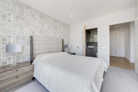 Flat 404, Lotus House, 35 Ovex Close, London, E14 3PP