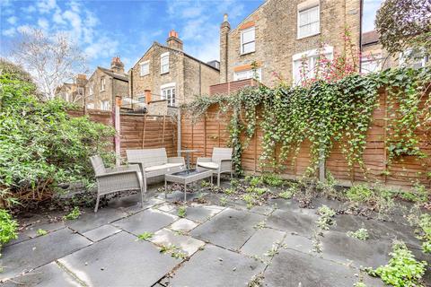 4 bedroom terraced house to rent, Elspeth Road, London