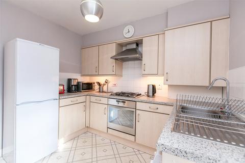 2 bedroom flat to rent, Warriston Road, Edinburgh, EH3