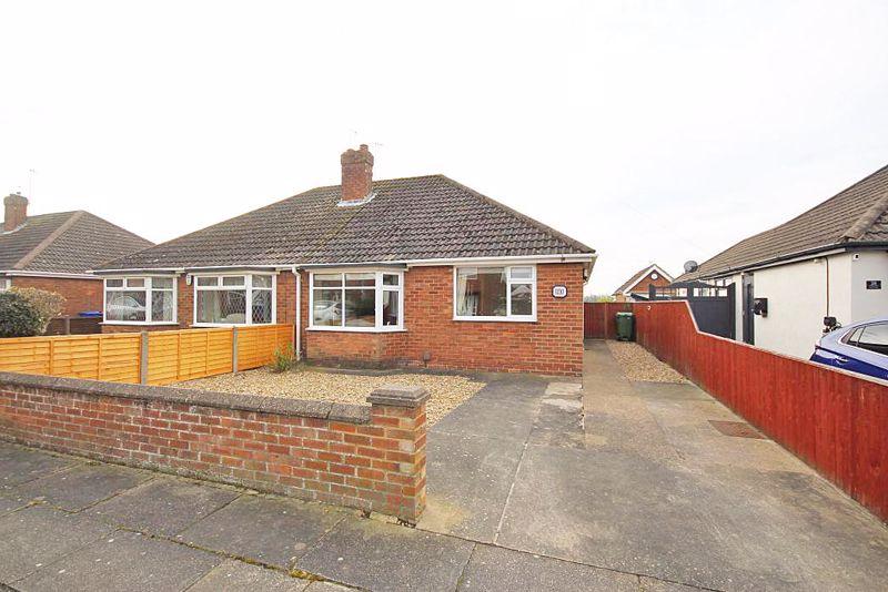 SOUTHERN WALK, SCARTHO 2 bed semidetached bungalow for sale £179,950