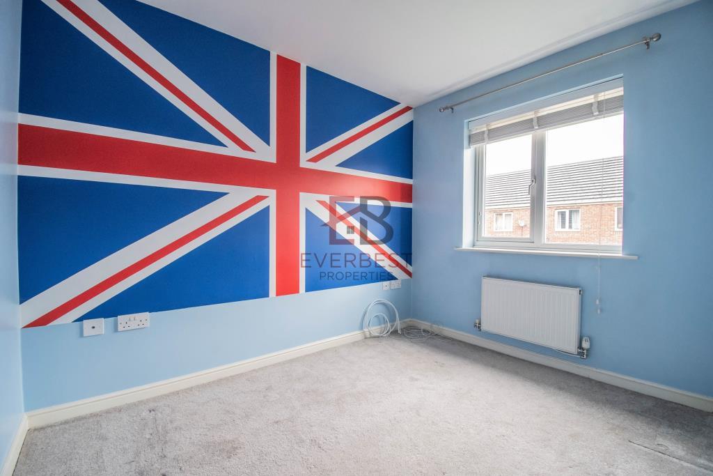 House in Gateshead - More