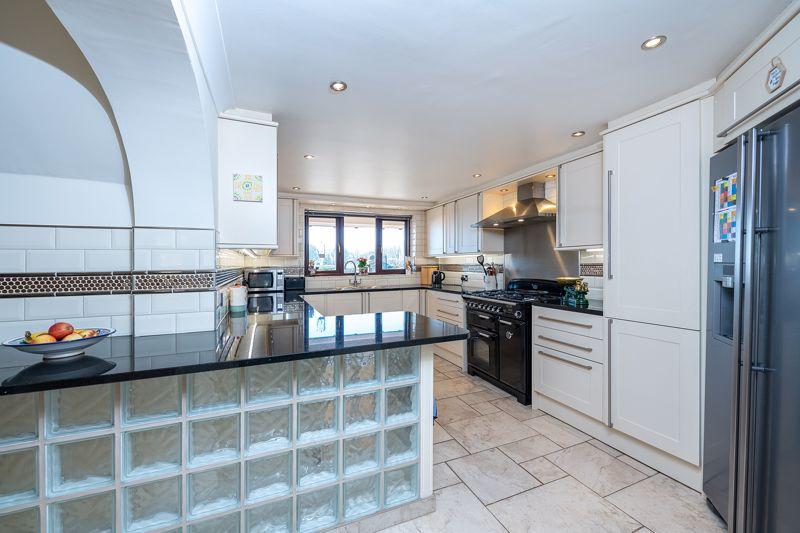 Breakfast kitchen
