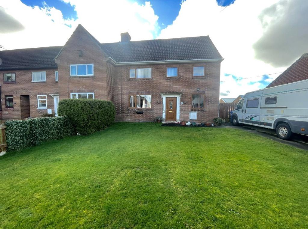 Kirkley Drive, Ponteland, Newcastle Upon Tyne, NE20 3 bed semidetached