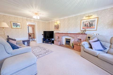 16 Chestnut Close, Streetly, Sutton Coldfield, B74 3EF