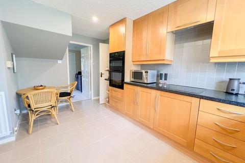 16 Chestnut Close, Streetly, Sutton Coldfield, B74 3EF