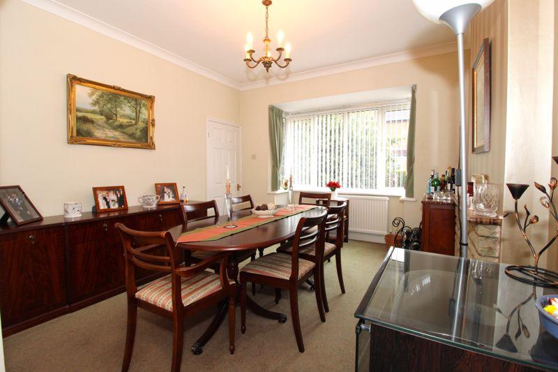 Whetstone Lane, Aldridge, WS9 0JB 3 bed detached house £525,000