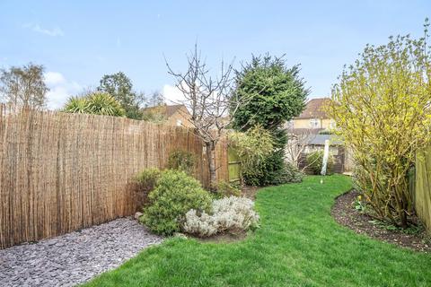 41 Adrian Road, Abbots Langley, WD5 0AG