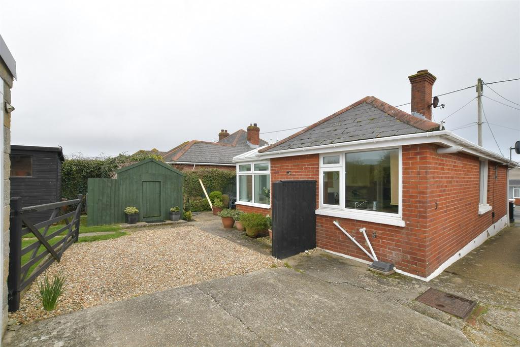 Driveway/Parking