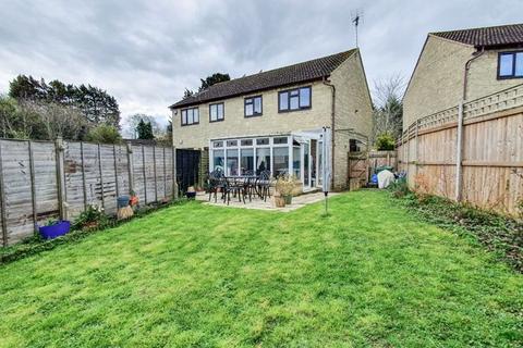 7 Barn Close, Abbeydale, Gloucester, GL4 5JT