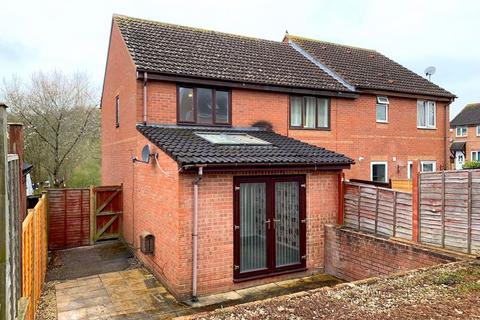 2 bedroom end of terrace house for sale, Ormonds Close, Bradley Stoke