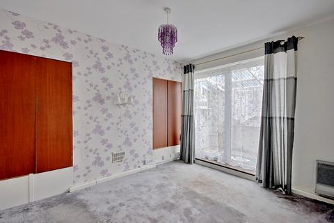 56 Avon Road, Worcester, WR4 9AG