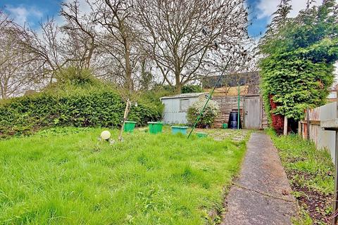 56 Avon Road, Worcester, WR4 9AG