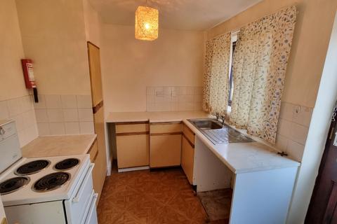 2 bedroom bungalow to rent, 2b Cuddy Brown Close