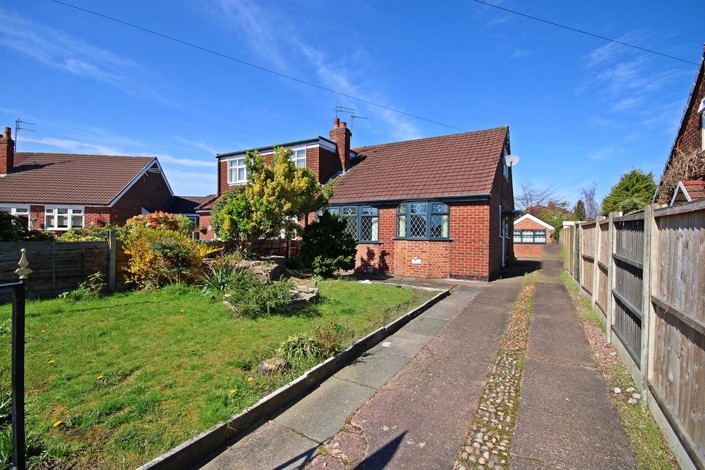 St John Avenue, Warrington, WA4 3 bed semidetached bungalow for sale