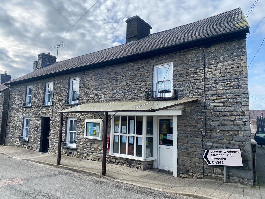 Llanddewi Brefi, Tregaron, SY25 4 bed semidetached house for sale £