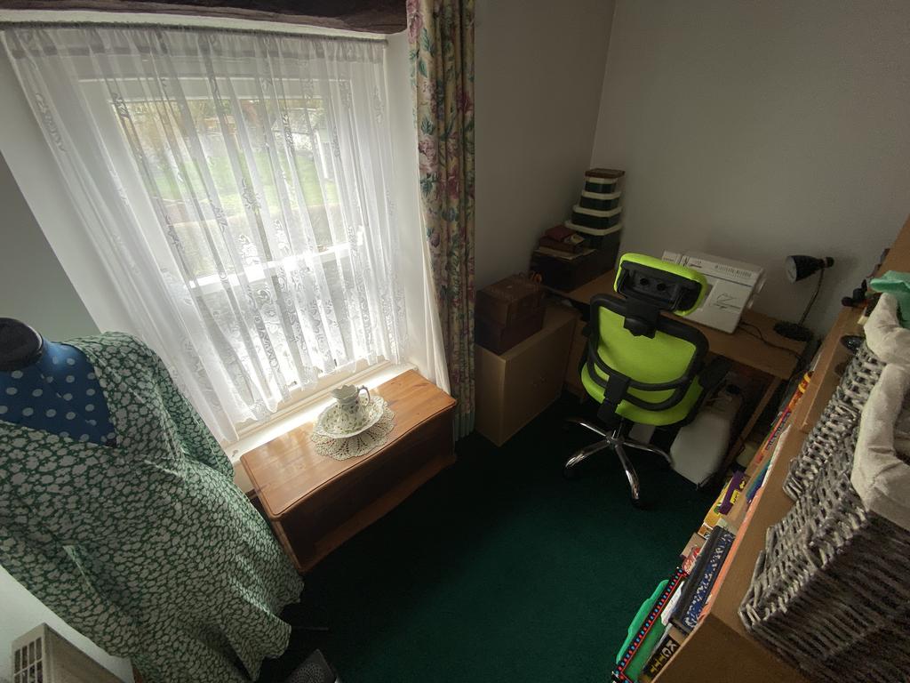 Bedroom 4/dressing room