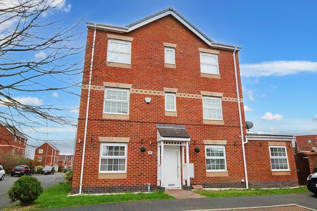 Savannah Place, Great Sankey, Warrington, WA5 4 bed detached house to