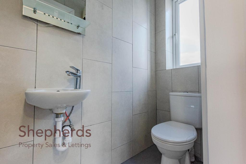 En-suite shower room