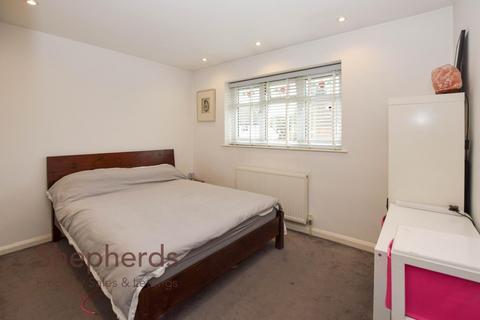 21 Ermine Close, Cheshunt, Waltham Cross, EN7 5BL