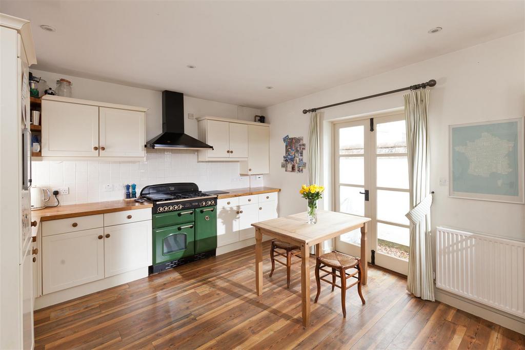 Kitchen/Breakfast room.jpg