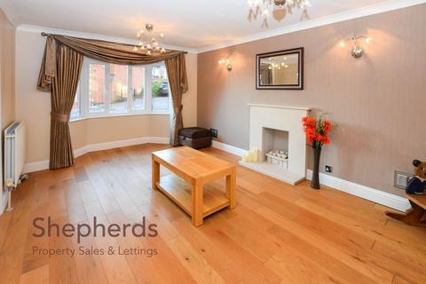 9 Hull Close, Cheshunt, Waltham Cross, EN7 6XG