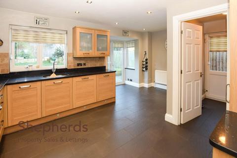 9 Hull Close, Cheshunt, Waltham Cross, EN7 6XG